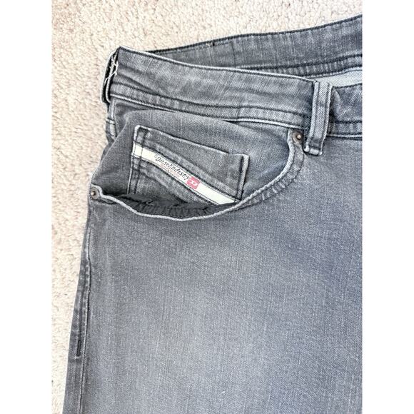 Diesel Jeans Mens Size 34x32 Black Denim Straight Slim Zip Fly Stretch Hipster - Picture 2 of 11